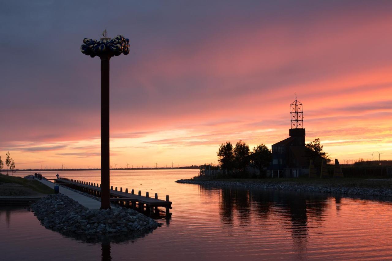 Nomad Water Lodge Harderwijk Exterior foto