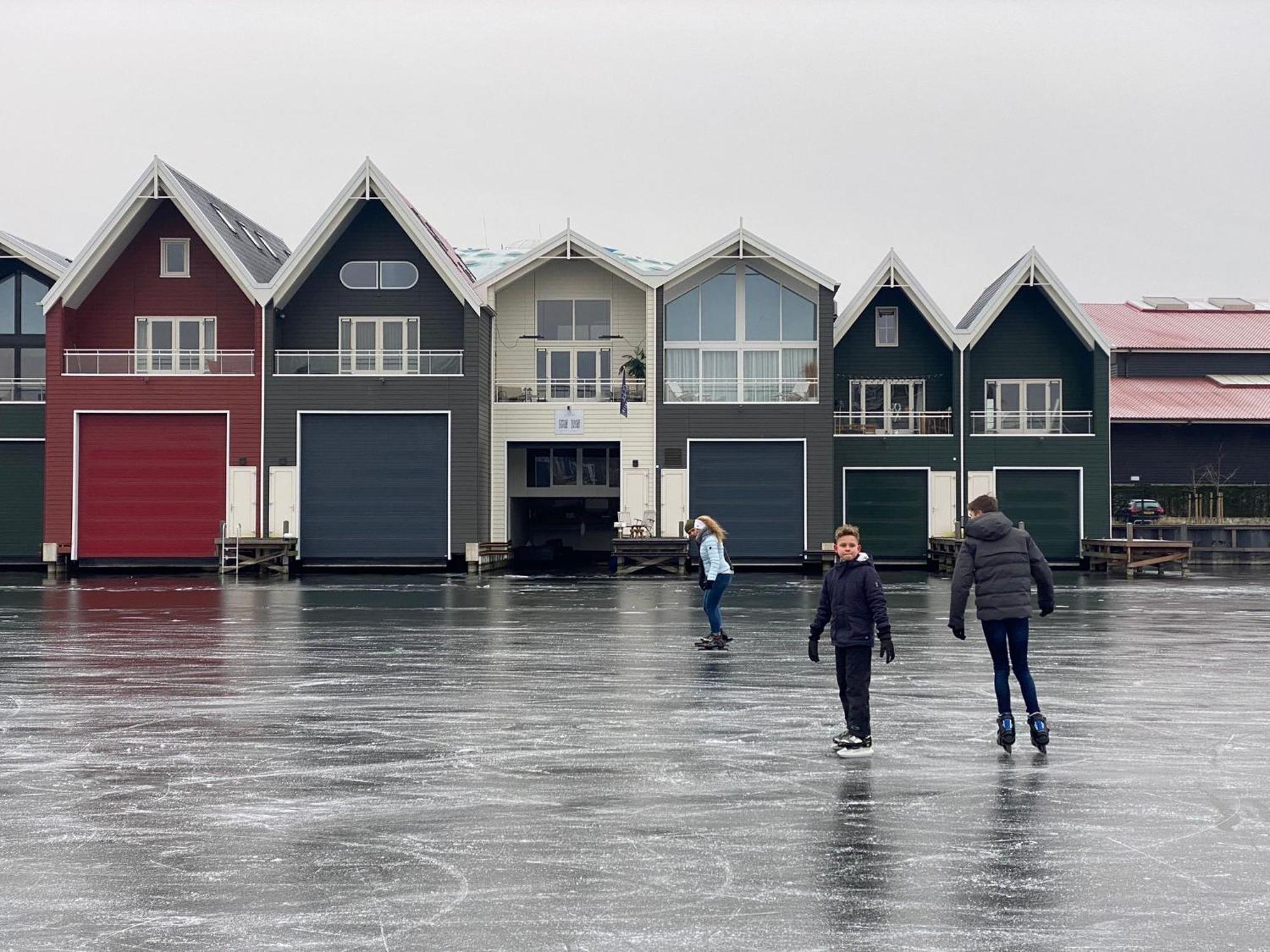 Nomad Water Lodge Harderwijk Exterior foto